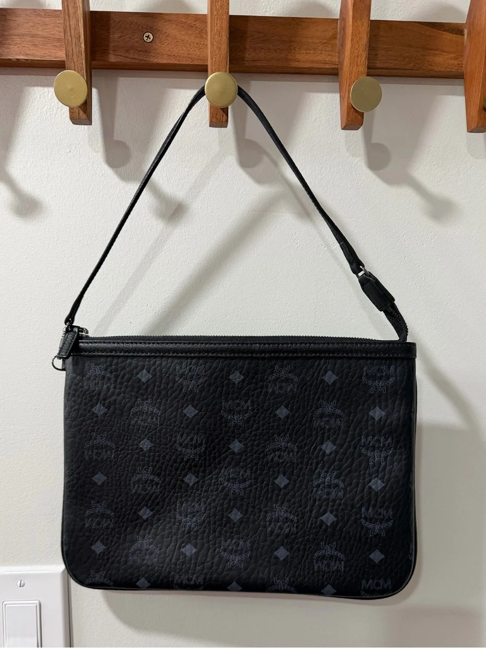 • MCM Reversible Liz Shopper •